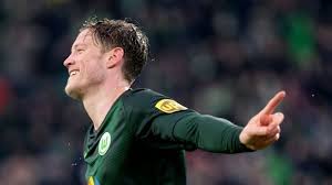 Compare wout weghorst to top 5 similar players similar players are based on their statistical profiles. Wolfsburg Sturmer Weghorst Niederlande Leicht Im Vorteil