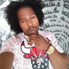 Calvin Freeman's Instagram, Twitter & Facebook