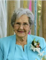 Leslie Pounders's Instagram, Twitter & Facebook