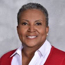 Let's all give a big round of applause for the 2020 Bruce Aydt Code of  Ethics Leadership Award winner, Kathy McCarty!