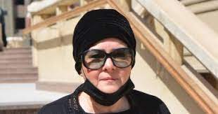 وفاة زوجها وشريك حياتها سمير غانم خلال الأيام الماضية ، وشكل خبر وفاة غانم صدمة كبيرة للجمهور ، واصابة دلال بفيروس كورونا. Ù†Ù‚Ø§Ø¨Ø© Ø§Ù„Ù…Ù‡Ù† Ø§Ù„ØªÙ…Ø«ÙŠÙ„ÙŠØ© ØªÙ†Ø¹Ù‰ Ø§Ù„ÙÙ†Ø§Ù†Ø© Ø§Ù„Ø±Ø§Ø­Ù„Ø© Ø¯Ù„Ø§Ù„ Ø¹Ø¨Ø¯ Ø§Ù„Ø¹Ø²ÙŠØ² Ø§Ù„ÙŠÙˆÙ… Ø§Ù„Ø³Ø§Ø¨Ø¹