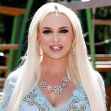 Posted by daniela katzenberger on dienstag, 5. Daniela Katzenberger Wiedersehen Mit Jenny Frankhauser Endet Im Drama Gala De