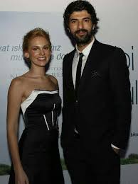 Stills From The Premiere Gala Festival Of Movie Bi Kucuk Eylul Meselesi Starring Engin Akyurek And Farah Zeynep Actors Actresses Turkish Film Actors