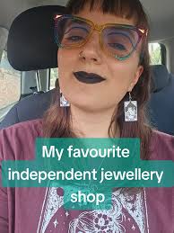 Molly Jeweleryus Review