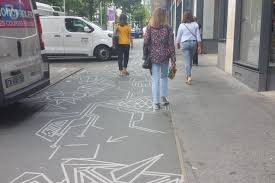 Stéphane nous présente une carte postée en 1914. Nantes Les Artistes Skotches Ont Investi La Rue Du Calvaire Nantes Maville Com