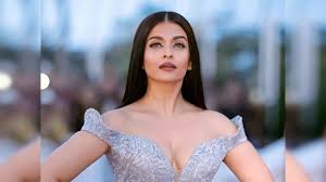 ED grills Aishwarya Rai Bachchan for six hours in Panama Papers leak case;  agitated Jaya Bachchan curses BJP in Rajya Sabha - The Economic Times