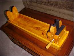 Homemade wooden gun vise own wooden gun vise that cradles a shotgun or rifle for cleaning and maintenance or to make test firings and precise sight adjustments. Shopmade Wood Pistol Rifle Shotgun Gun Vise Look For Sale At Gunauction Com 6929288