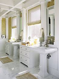 Whether you're looking for decor ideas or you're taking on a full remodel, read on to learn how to nail this look. 7 Bathroom Window Treatment Ideas For Bathrooms Blindsgalore
