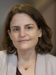 Jill Paulson's Instagram, Twitter & Facebook