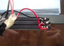The battery consists of a positive electrode (green) and a negative electrode. Charging Li Ion Batteries In Series Electrical Engineering Stack Exchange