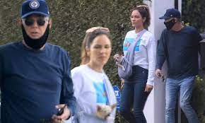 Katharine Mcphee 36 And David Foster 70 Step Out For A Romantic Stroll Daily Mail Online