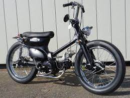 ホンダ スーパーカブ50 前後ファイヤーストーンタイヤ の新車 中古バイク販売情報 atorika 521 garage service カブ50ベースのカスタムカブです 前後18インチ化をしファイヤーストーンタイヤを装着しています 日本で 世界で atorika スーパーカブ50 ホンダカフェ