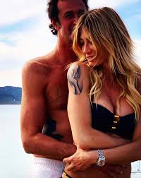 La presunta lite con la canalis maddalena corvaglia e paolo berlusconi stanno insieme? Maddalena Corvaglia E Paolo Berlusconi E Nato Un Amore