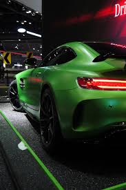 10 Coole Looks Fur Den Mercedes Amg Gt R Addicted To Motorsport Mercedes Amg Mercedes Benz Amg Mercedes Benz Autos
