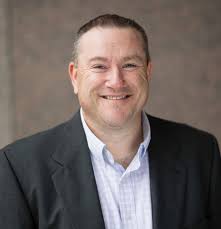 Chris Leighton's Instagram, Twitter & Facebook