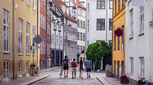 Im trend liegen aber auch venedig und salzburg. 111 Gunstige Fluge Von Salzburg Nach Kopenhagen 2021 Momondo