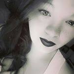 Cindy Muntz's Instagram, Twitter & Facebook