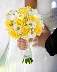 Examples are yellow roses with blue petunias, or white peonies with blue or pink hydrangeas. White Daisy And Yellow Rose Bouquet Whatcha Think Colorful Bridal Bouquet Yellow Rose Bouquet Yellow Wedding Bouquet
