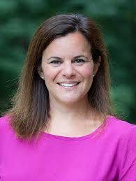 Lisa Hacker's Instagram, Twitter & Facebook