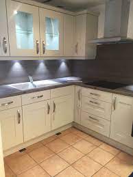 The oil must stand on the worktop so that the wood can absorb the oil within a maximum of 30 minutes. Pin On Our Showrooms