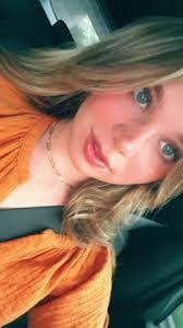 Paige Vanmeter's Instagram, Twitter & Facebook