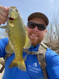 Rivers got some fish coming up. Big joshys slow