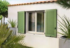 Faire repeindre ses volets prix. Guide Des Prix Volets Boiseries Volet Bois Repeindre Ses Volets