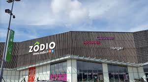 Zodio Centre Commercial Mondevillage
