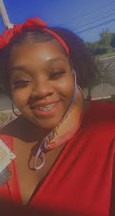 Shenequa Smith's Instagram, Twitter & Facebook