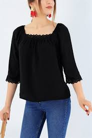 34 95 Tl Dantel Detay Siyah Bluz 27876b Modamizbir 2020 Siyah Bluz Mankenler Ve Bluz