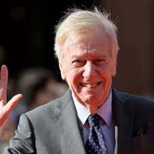 Claudio Lippi non c'era alla serata in ricordo di Maurizio Costanzo: ecco  perché. Le parole del conduttore