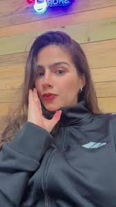 Vanessa R Bazavilvazo