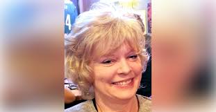 Obituary information for Roxanne Marlowe Calvert