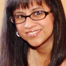 Jackie Vallejo's Instagram, Twitter & Facebook