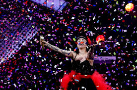 Jun 10, 2021 · este 10 de junio, mon laferte estrenó el minidocumental de se va la vida, clip en el que viajo a la sierra norte de oaxaca para filmar cómo creó la canción con el mismo nombre. Mon Laferte Interview New Album Seis Billboard