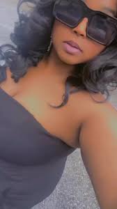 Heyyyy👋🏾👋🏾 we have some new followersssss so it’s only right I greet  everyone again !! I know I’m always posting my flawless beauties and 🔥  sunnies but in case you were wondering who is behind the ...