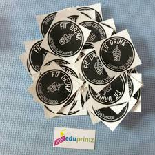 Kekurangan dari stiker ini adalah tidak dapat dicetak dengan warna putih, karena putih telah digantikan dengan transparan. Cetak Stiker Transparan Kemasan Botol Cup Shopee Indonesia
