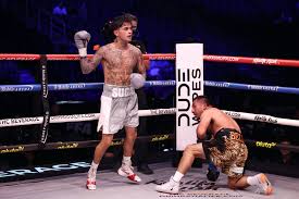 Ryan Garcia's brother Sean Garcia lands knockdown while scoring first win in almost three years