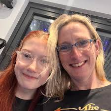 Hi everyone I am trying to make a brithday cake trooper and my cardstock  dose not like the cricut and I don't know what I am doing worng it not  cutting can