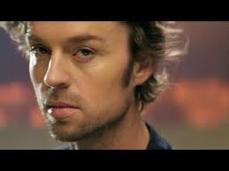 Darren Hayes Latest News, Bio, Profile, Album, Movie and Photo.