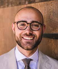 Robbie Jacobs's Instagram, Twitter & Facebook