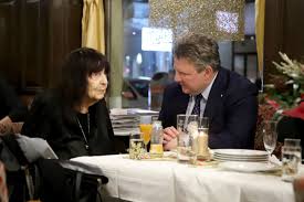 Da ich morgens und moosgrün. Friederike Mayrocker Ist Gestorben News W24