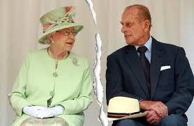 Queen elizabeth ii and prince philip's reign also had to endure times of crises, including the british monarch being shot at with blanks in 1981. Trennung Bei Der Queen Prinz Philip Er Ist Ausgezogen