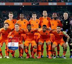 Is een geannuleerde vakantie te vergelijken met hongersnood? Nederlands Elftal Onsoranje