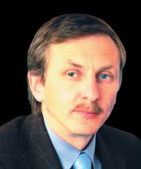 Annual Report 07 editorial mon 17