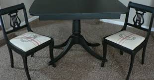 Duncan Phyfe Table And Lyre Back Chairs