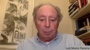 Inteligência Artificial: Da Ética das Máquinas à Maquinaria da Moral