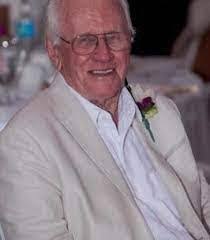 Lynn Repass's Instagram, Twitter & Facebook