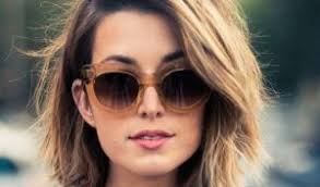 The contrast between the caramel highlights and brown roots is simply divine. Le Balayage De Cheveux La Technique Ideale Pour Ma Coloration