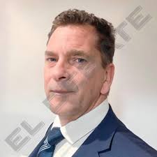 Sánchez enchufó a un amigo del baloncesto creando el puesto de jefe de  seguridad de la SEPI